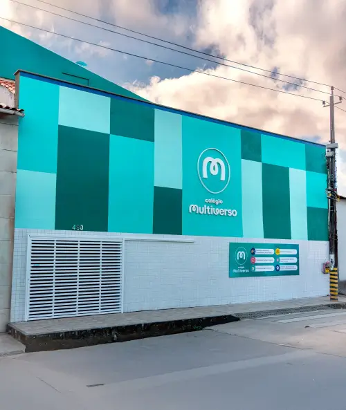 Fachada do Colégio Multiverso Panamericano